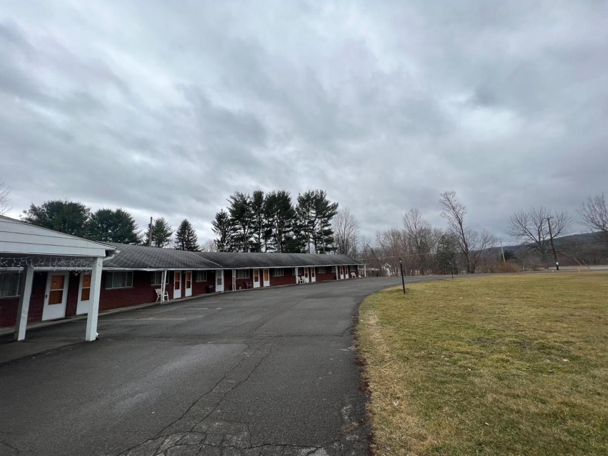 Sunrise Motel Owego Eksteriør billede